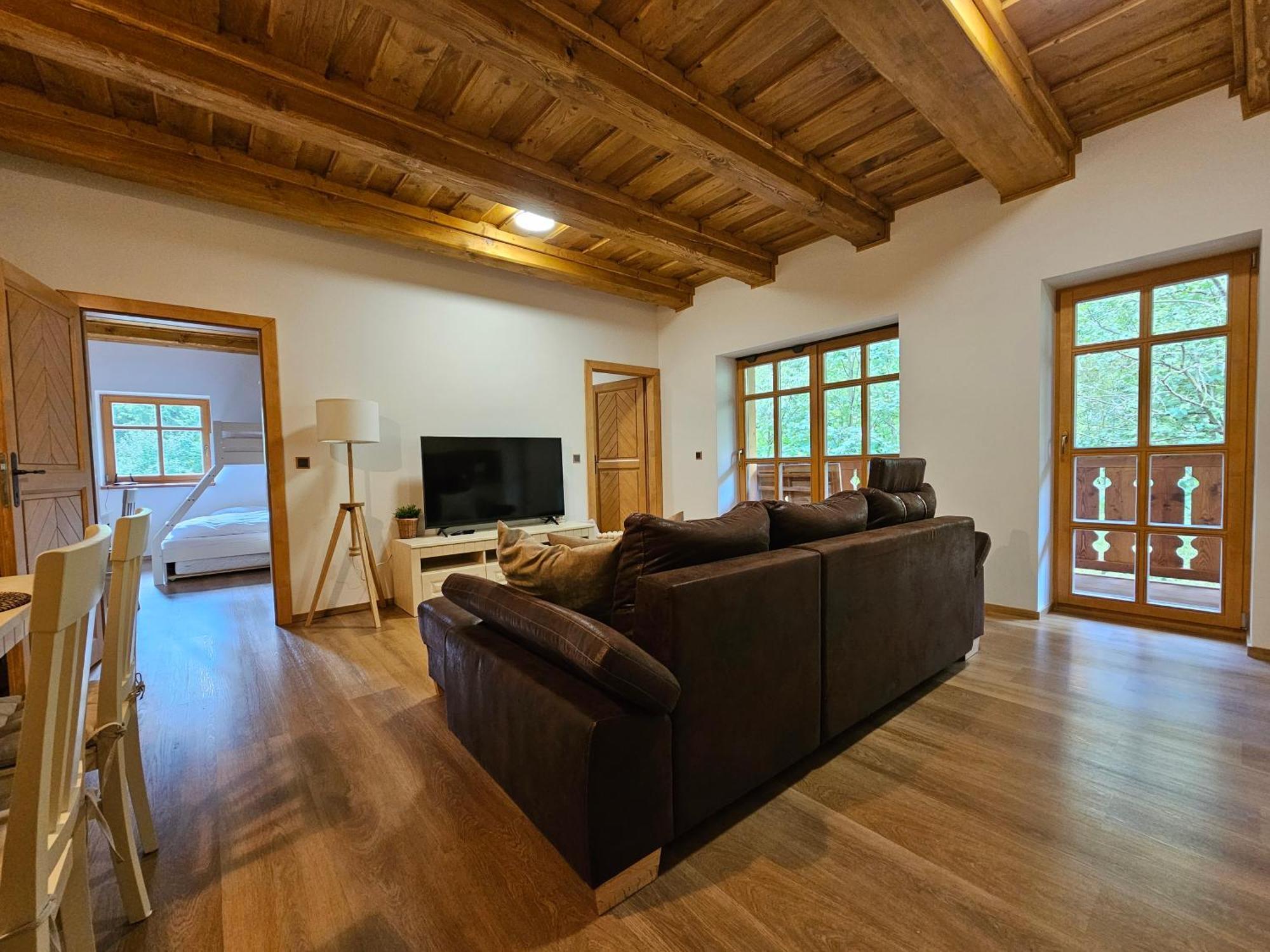 Apartmany Jezerne Velké Karlovice Quarto foto